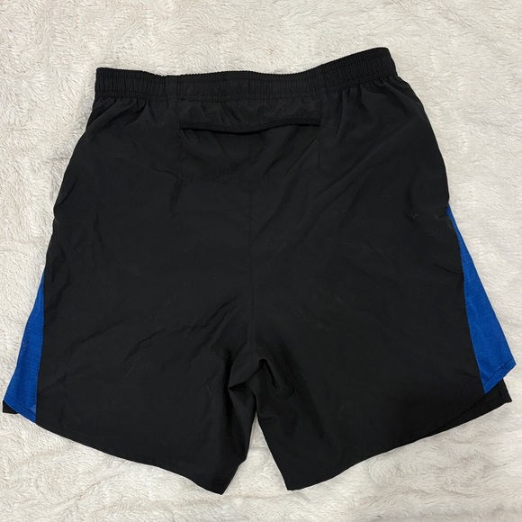 Nike - Picture 6 of 10